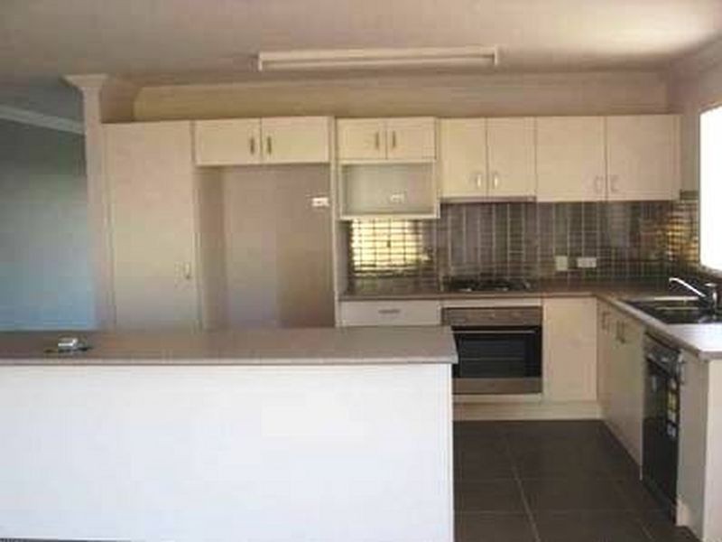 4 Oxford Court, Laidley QLD 4341