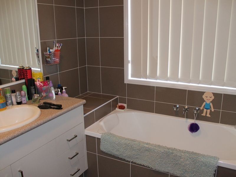 4 Oxford Court, Laidley QLD 4341