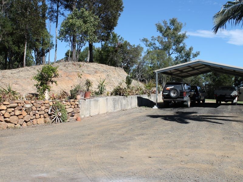 15 Philip Court, Summerholm QLD 4341