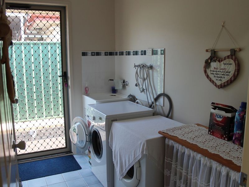 15 Manthey Road, Tarampa QLD 4311