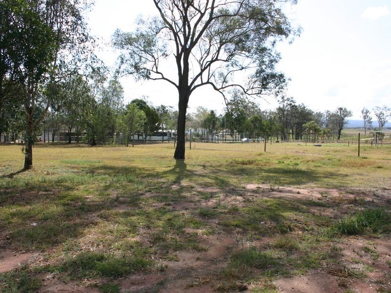 24 Fielding Road, Gatton QLD 4343