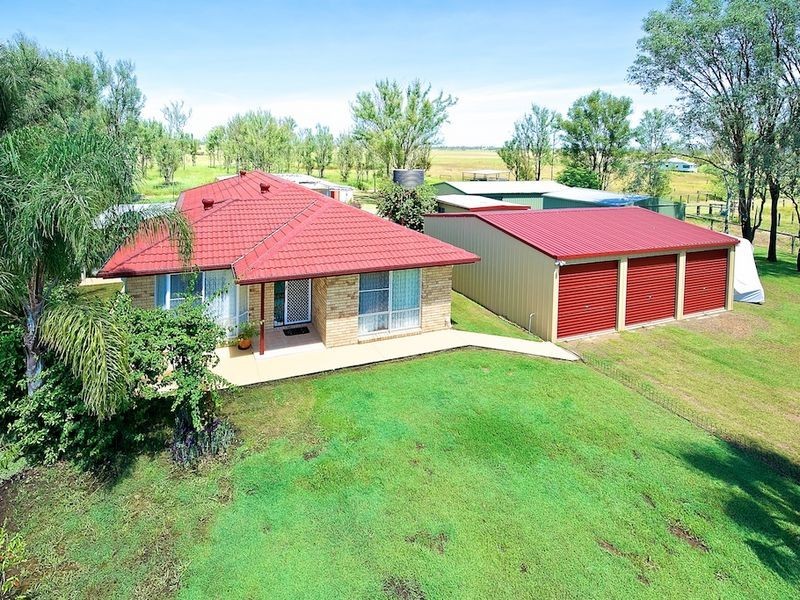 897 Clarendon Road, Lowood QLD 4311