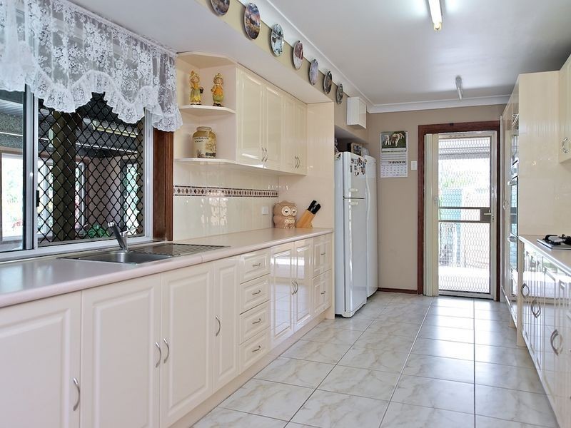 4 Cypress Court, Brightview QLD 4311