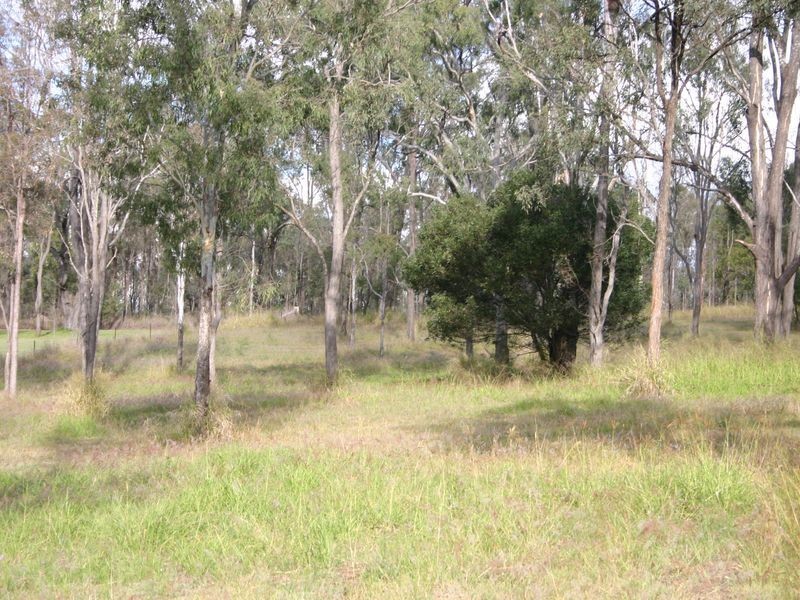 89 Lakes Drive, Laidley Heights QLD 4341