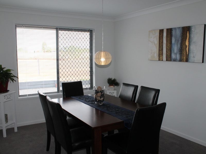 14 Fernrow Drive, Plainland QLD 4341