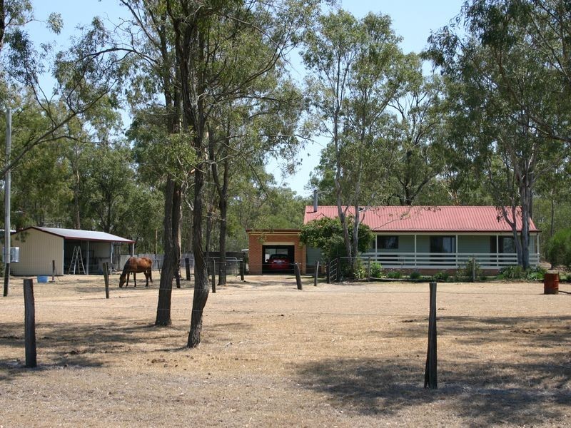 31 Haslingden Road, Lockyer Waters QLD 4311