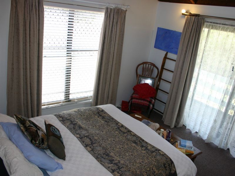 31 Haslingden Road, Lockyer Waters QLD 4311