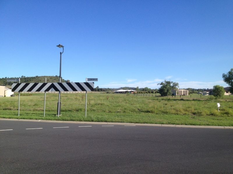 17 Fernrow Drive, Plainland QLD 4341