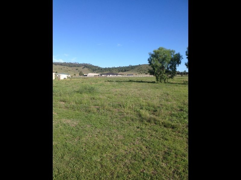 17 Fernrow Drive, Plainland QLD 4341