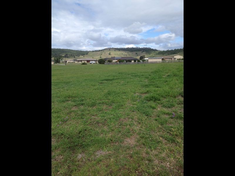 17 Fernrow Drive, Plainland QLD 4341