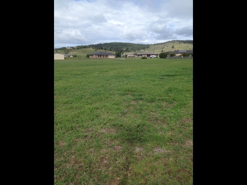 17 Fernrow Drive, Plainland QLD 4341