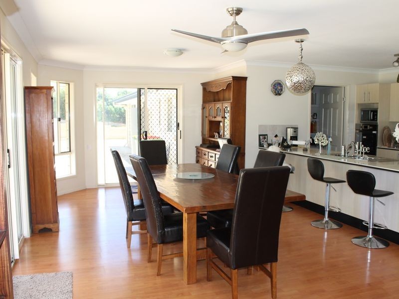 75 Fairway Drive, Kensington Grove QLD 4341