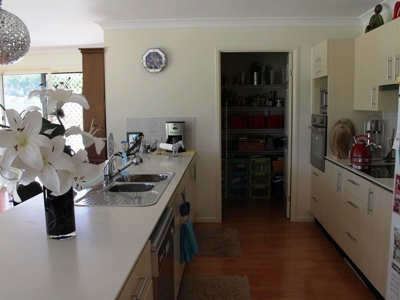 75 Fairway Drive, Kensington Grove QLD 4341