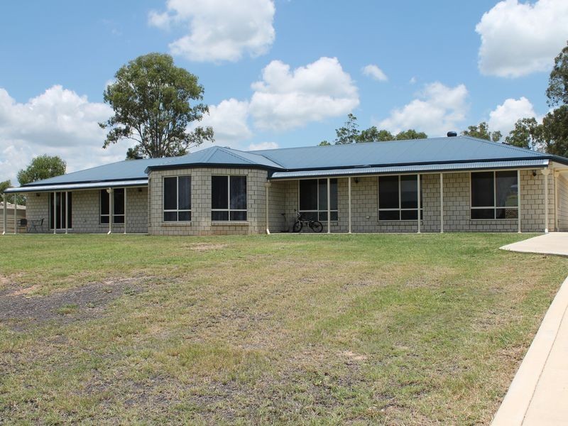 75 Fairway Drive, Kensington Grove QLD 4341