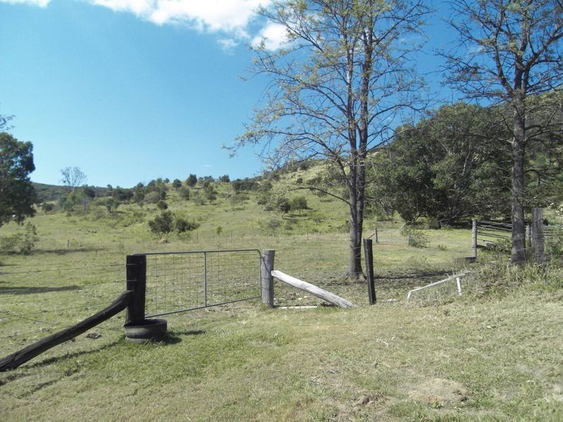 75 Mt Berryman Road, Mount Berryman QLD 4341