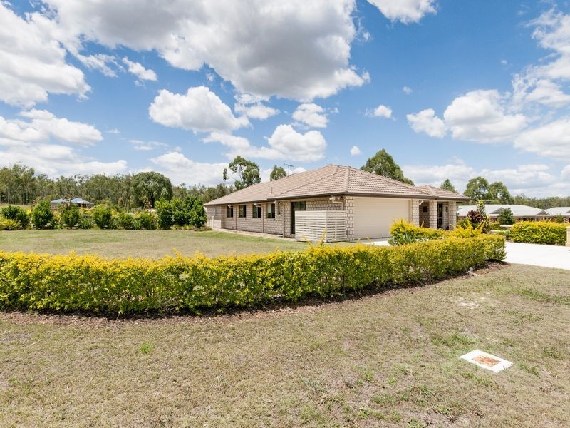53 Stephenson Crescent, Kensington Grove QLD 4341