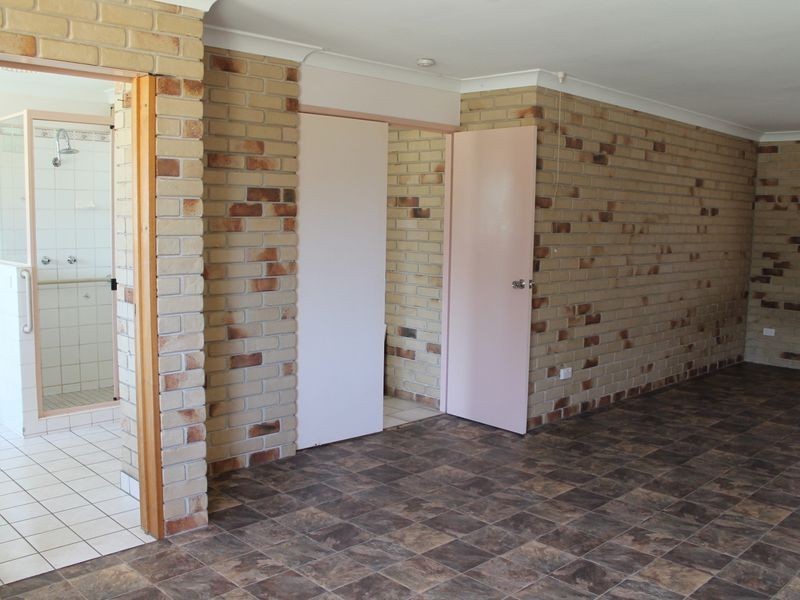 18 Haslingden Road, Lockyer Waters QLD 4311