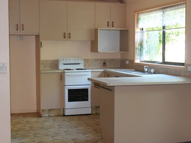 17 Church Street, Laidley QLD 4341