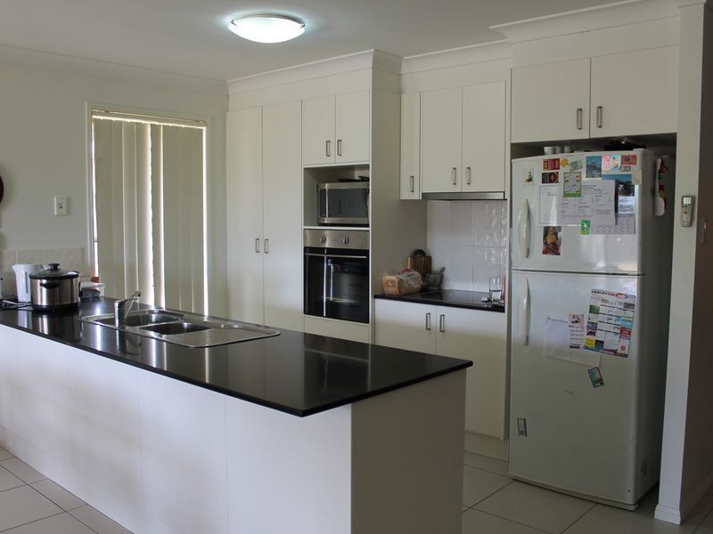 30 Stanford Place, Laidley QLD 4341