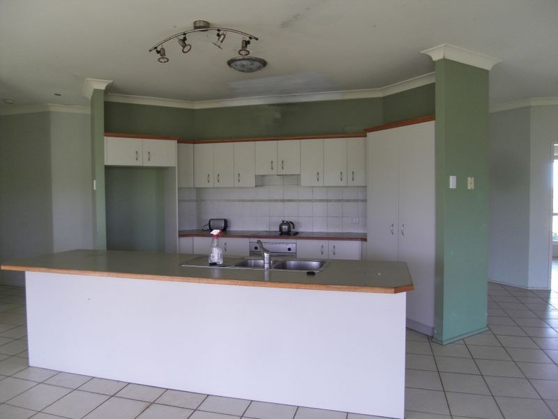 67 Blenheim Road, Blenheim QLD 4341