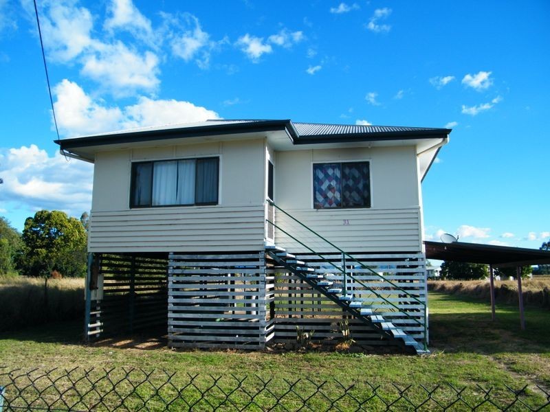 31 Robert Street, Forest Hill QLD 4342