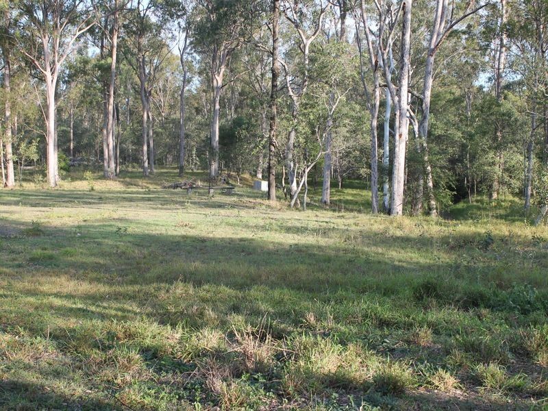 4 Challenge Avenue, Kensington Grove QLD 4341
