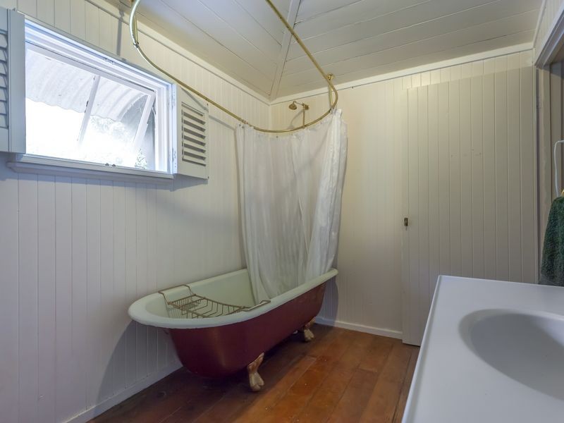 19 Hughes Road, Plainland QLD 4341