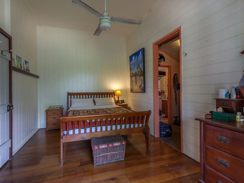 19 Hughes Road, Plainland QLD 4341