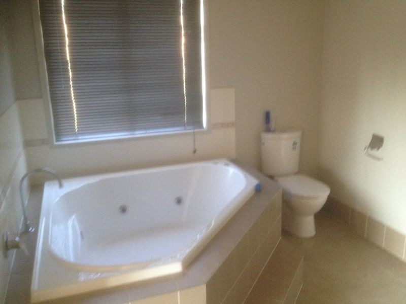 20 Hannant Road, Gatton QLD 4343