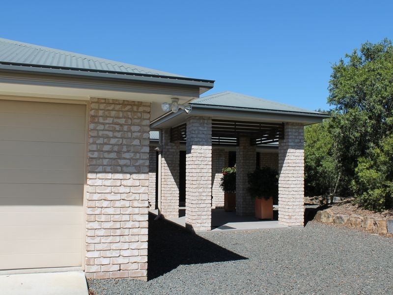 2 Lowien Close, Blenheim QLD 4341