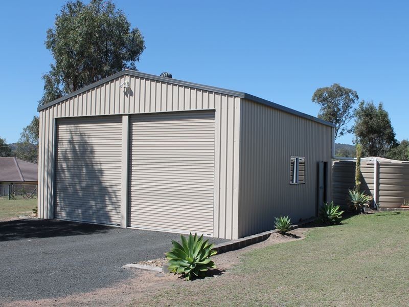 2 Lowien Close, Blenheim QLD 4341