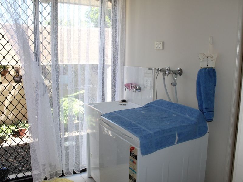 2 Lowien Close, Blenheim QLD 4341