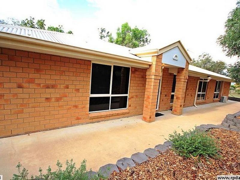 1 Bertrand Avenue, Regency Downs QLD 4341