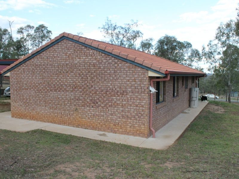 101 Australia II Drive, Kensington Grove QLD 4341