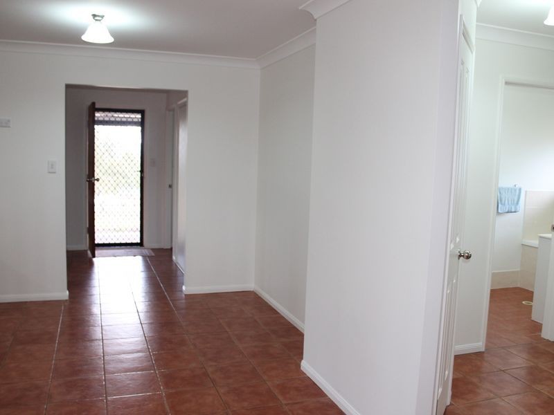 101 Australia II Drive, Kensington Grove QLD 4341