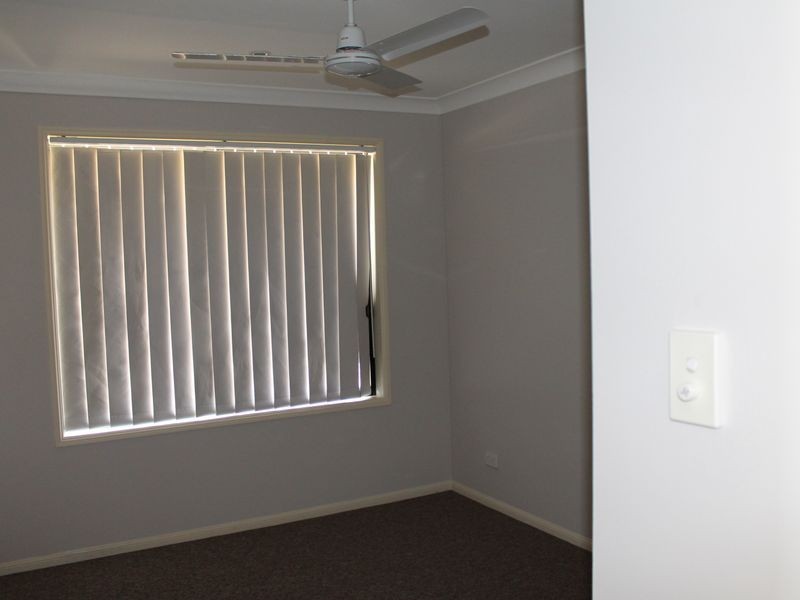 8 Silver Wattle Place, Laidley QLD 4341