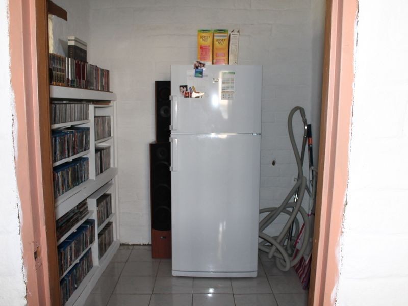 13 Topaz Crescent, Lockyer Waters QLD 4311