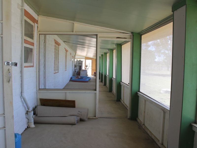 13 Topaz Crescent, Lockyer Waters QLD 4311