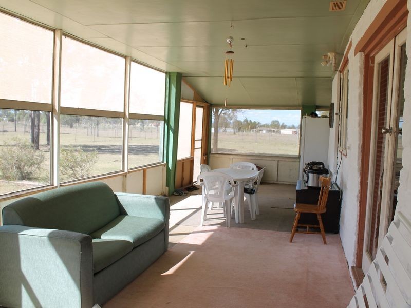 13 Topaz Crescent, Lockyer Waters QLD 4311