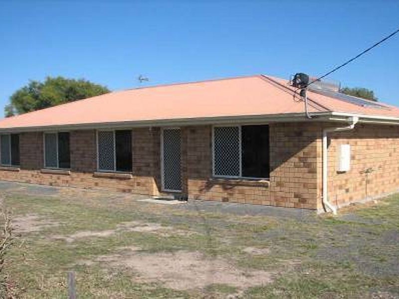 3 Swan Road, Regency Downs QLD 4341