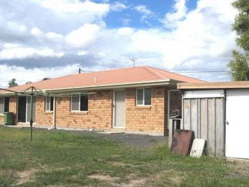3 Swan Road, Regency Downs QLD 4341