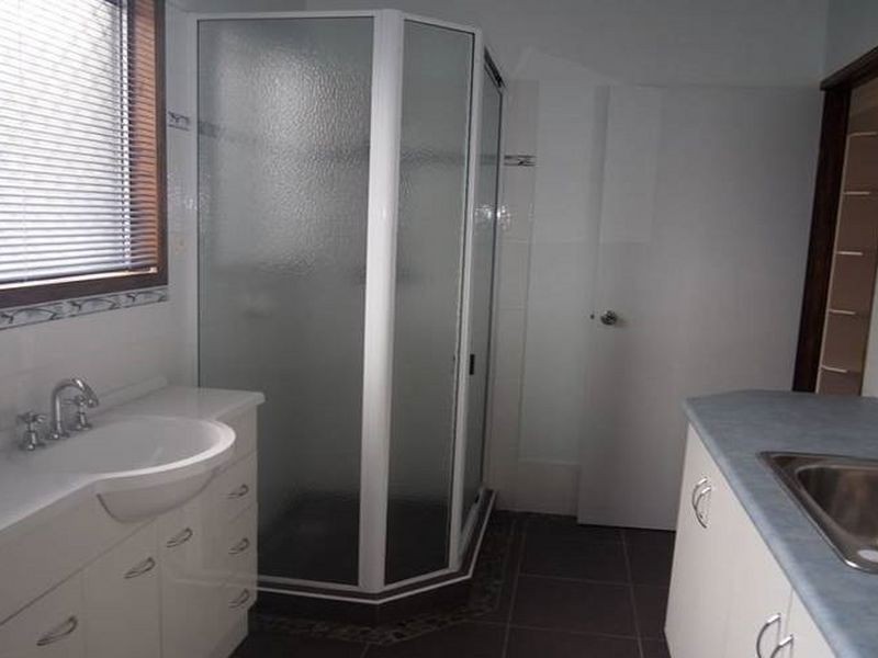 5 Forest Avenue, Glenore Grove QLD 4342