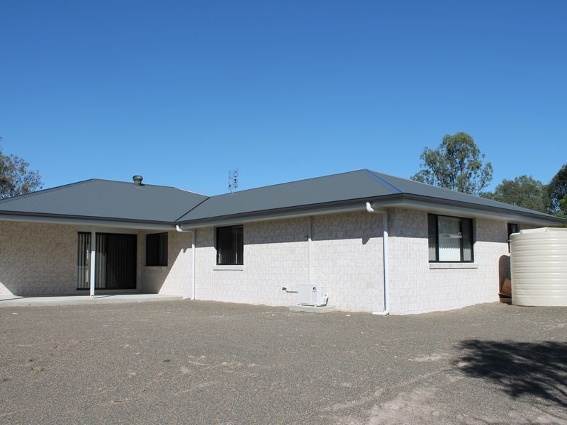 5 Thredbo Court, Regency Downs QLD 4341