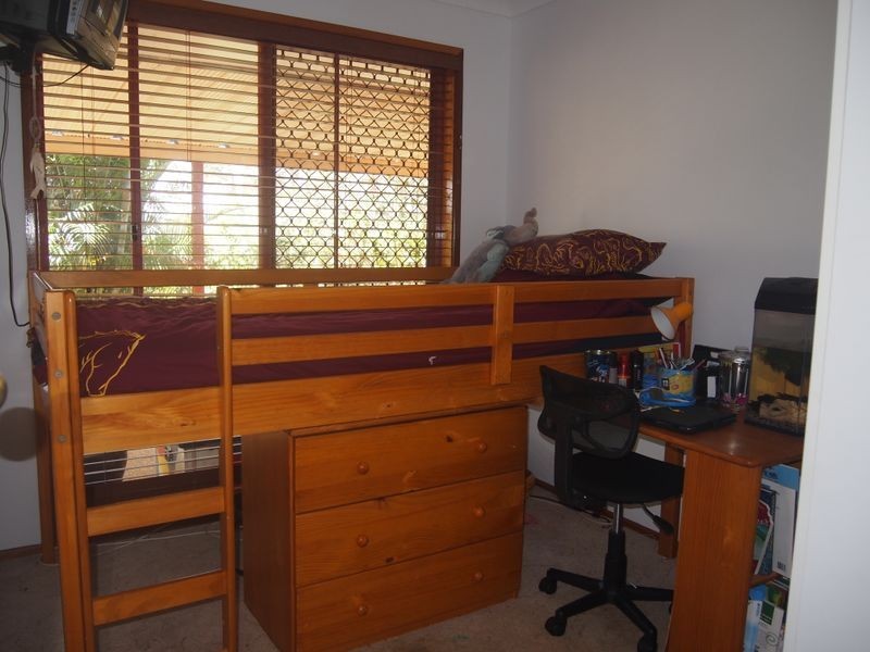 2 Helen Court, Regency Downs QLD 4341