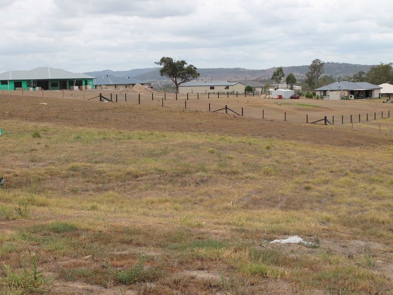 37 Nagle Crescent, Blenheim QLD 4341