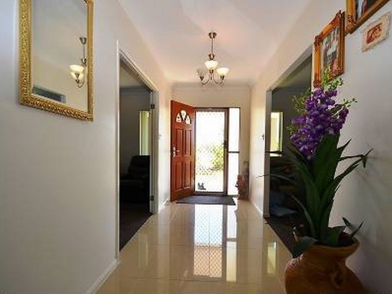 10 Graham Court, Blenheim QLD 4341