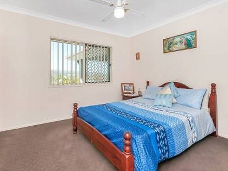 10 Graham Court, Blenheim QLD 4341