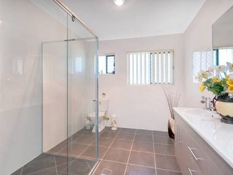 10 Graham Court, Blenheim QLD 4341