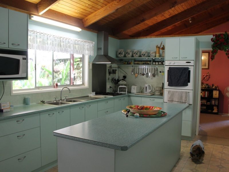 518 Willaura Drive, Mount Hallen QLD 4312