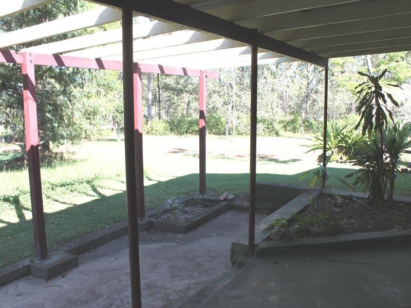 518 Willaura Drive, Mount Hallen QLD 4312